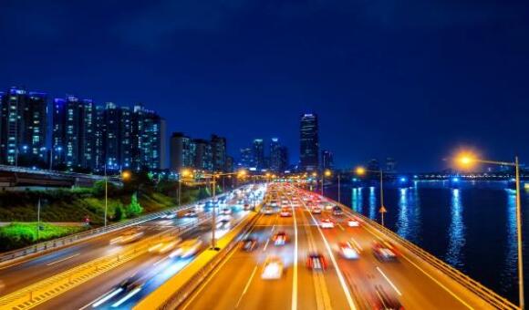 5 New UAE Road Rules Set to Change Traffic and Safety