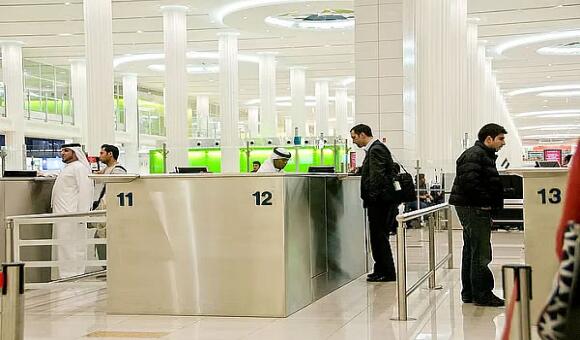 Emirates issues advisory on passport, travel document validity to UAE nationals