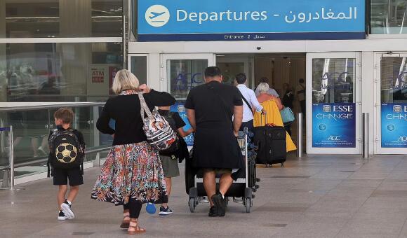 How UAE residents avail half price on flights, hotels with this date-shift hack